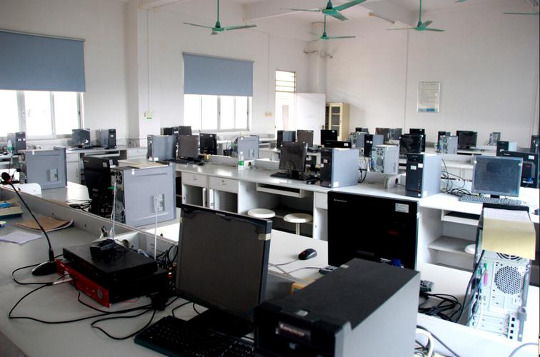 通信工程技術(shù) 連接世界的現(xiàn)代血脈